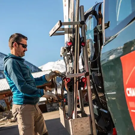 Les Alpages - 3 Pieces Pour 6 Personnes Mae-1723 *